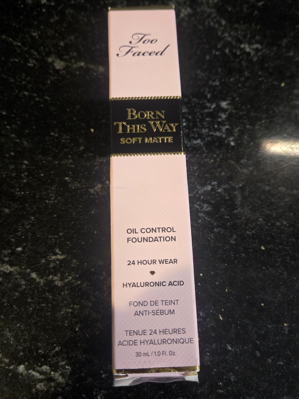 Too Faced Born This Way Soft Matte Foundation - Color Praline